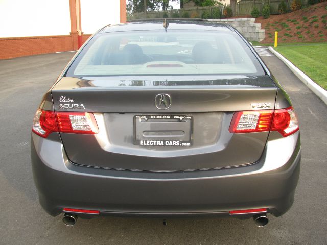 2009 Acura TSX 1500 SLT Club Cab