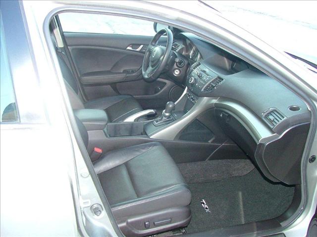 2010 Acura TSX Unknown