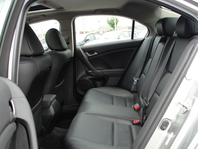 2010 Acura TSX Premium Quattro