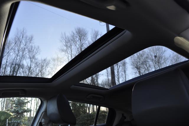 2010 Acura ZDX Wagon SE