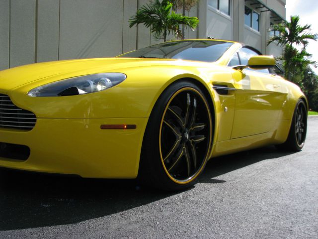2009 Aston Martin Vantage Roadster Marlin