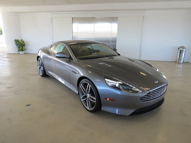 2012 Aston Martin Virage Base