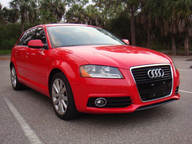 2011 Audi A3 4dr X V6 Manual 2WD