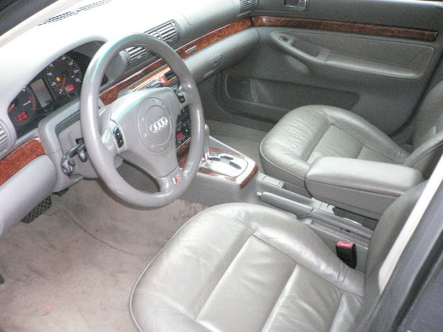 2000 Audi A4 Convenience