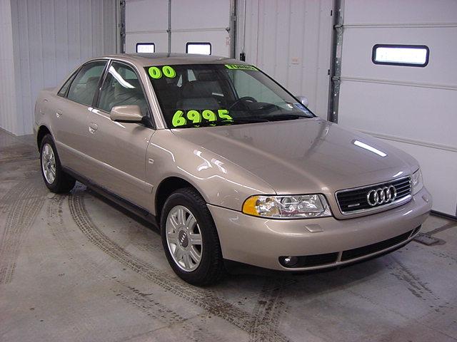 2000 Audi A4 Scion XB