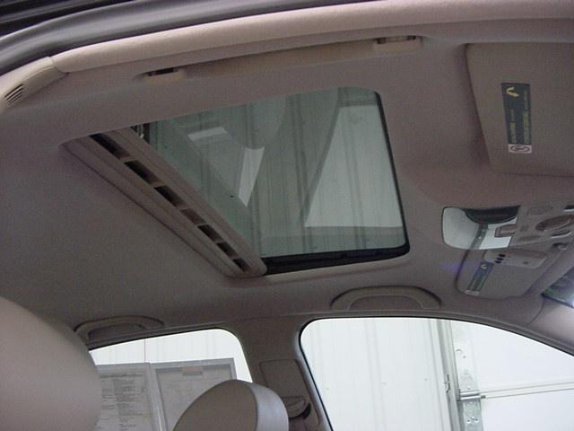 2000 Audi A4 Scion XB