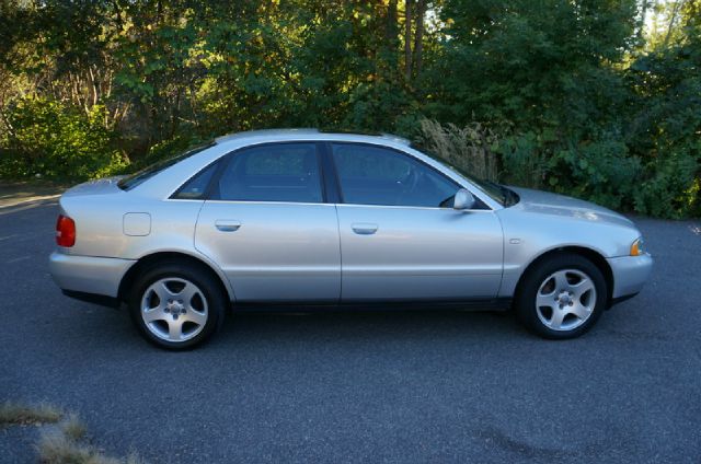 2000 Audi A4 Convenience