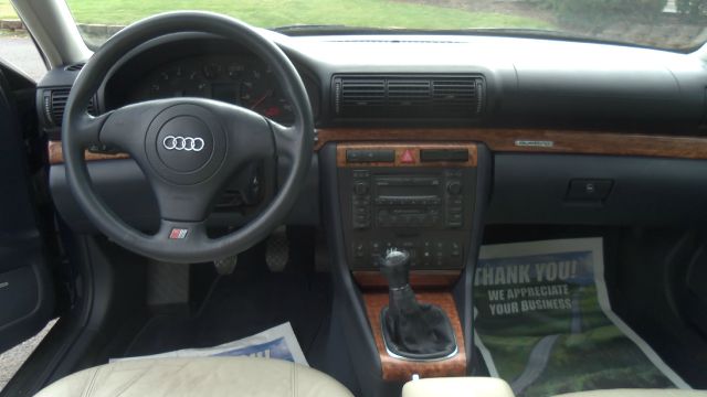 2000 Audi A4 Convenience