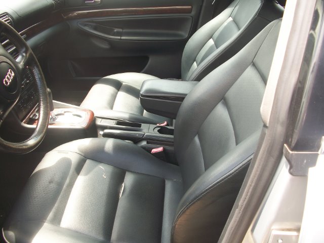 2000 Audi A4 Convenience