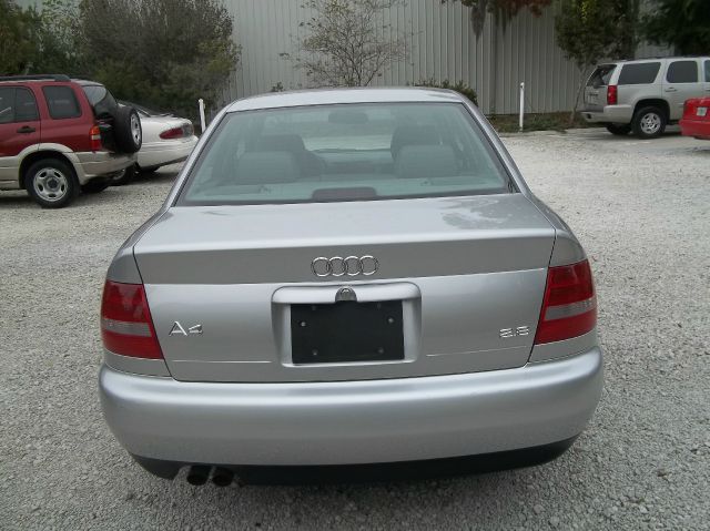 2001 Audi A4 Convenience
