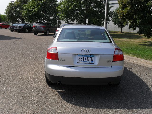 2002 Audi A4 SES 5dr