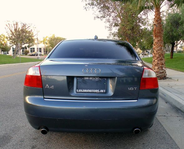 2004 Audi A4 W/T REG CAB