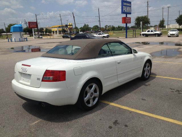 2004 Audi A4 1500 LT Ext. Cab Long Bed