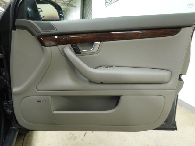 2004 Audi A4 SES 5dr