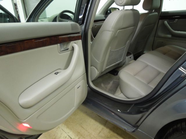 2004 Audi A4 SES 5dr