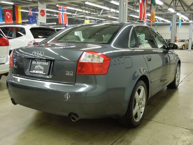 2004 Audi A4 SES 5dr