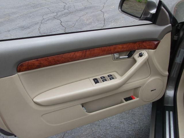 2004 Audi A4 EXT CAB