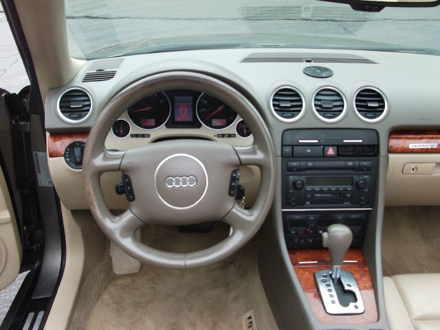 2004 Audi A4 EXT CAB