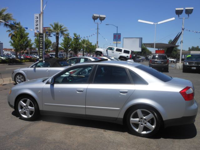 2004 Audi A4 EXT CAB