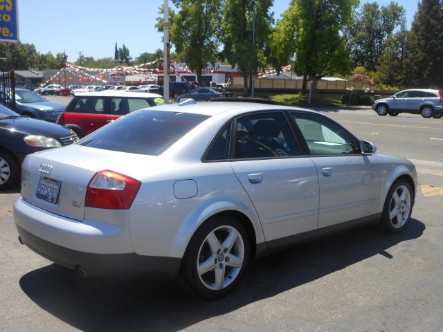 2004 Audi A4 EXT CAB