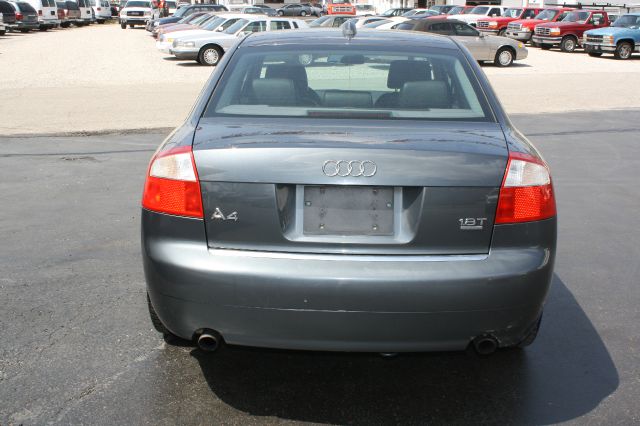 2004 Audi A4 EXT CAB
