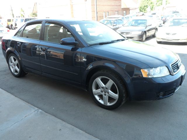 2004 Audi A4 EXT CAB