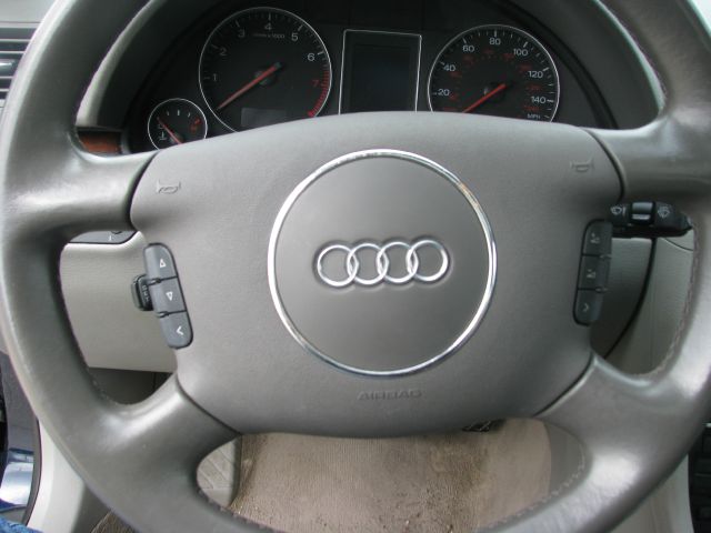 2004 Audi A4 CREW CAB 4X4 Lswow 1495