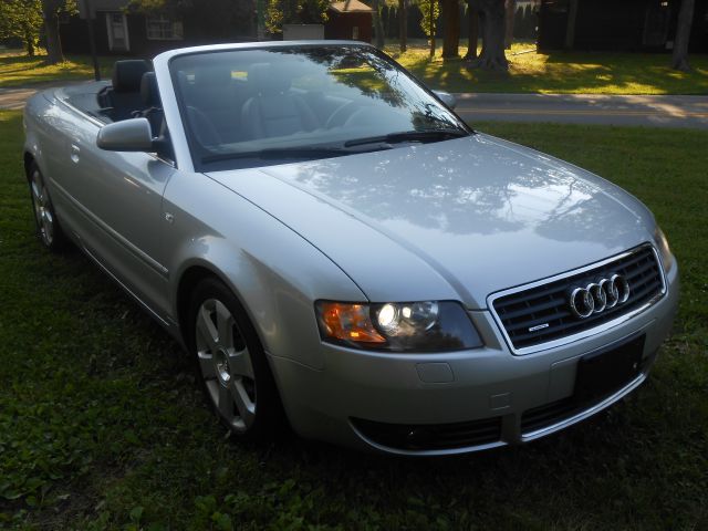 2004 Audi A4 1500 LT Ext. Cab Long Bed