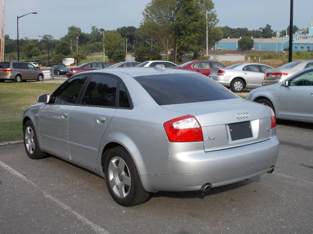 2004 Audi A4 EXT CAB
