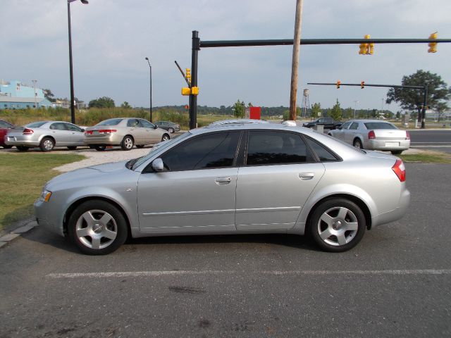 2004 Audi A4 EXT CAB