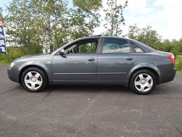 2004 Audi A4 EXT CAB