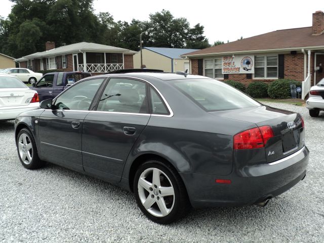 2005 Audi A4 4dr Wgn SEL FWD