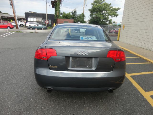 2005 Audi A4 4dr Wgn SEL FWD