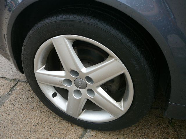 2005 Audi A4 EXT CAB