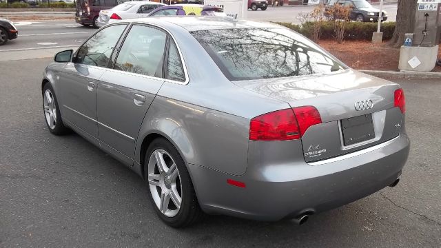 2005 Audi A4 D