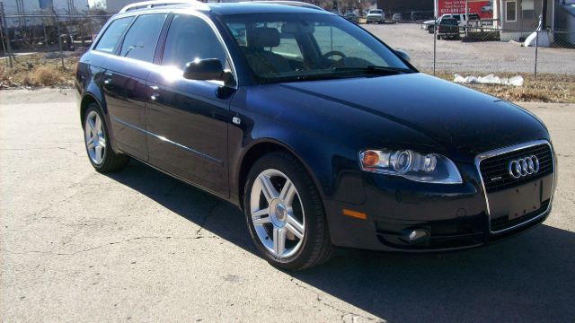 2006 Audi A4 2WD Coupe