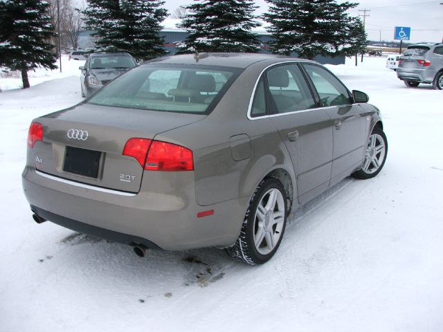 2006 Audi A4 2WD Coupe