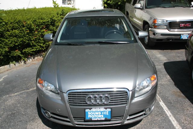 2006 Audi A4 2WD Coupe
