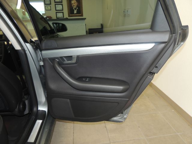 2006 Audi A4 LT 4X4 Dually