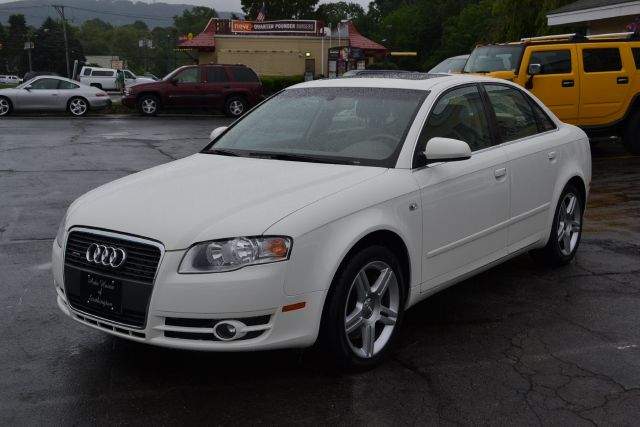 2006 Audi A4 2WD Coupe