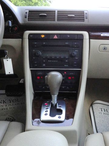 2006 Audi A4 Deville Base
