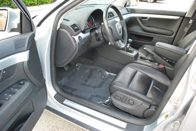 2006 Audi A4 Deville Base