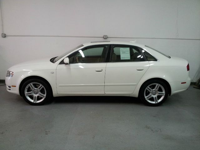 2006 Audi A4 2WD Coupe