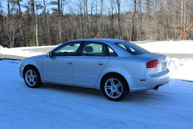 2007 Audi A4 2WD Coupe