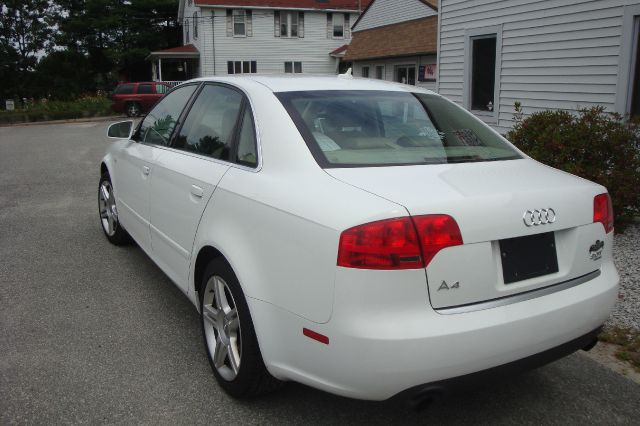 2007 Audi A4 2WD Coupe