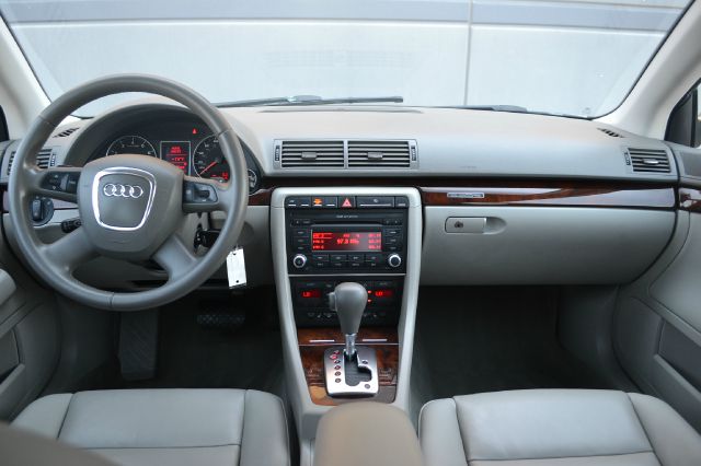 2008 Audi A4 4dr Wgn SEL FWD
