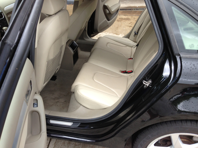 2009 Audi A4 2WD Panel LS