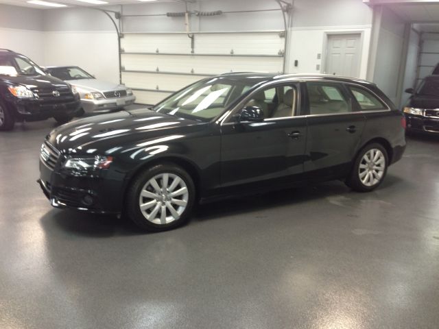 2009 Audi A4 GT WITH Leather And Sunroof