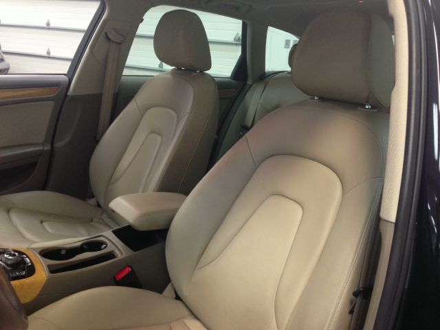 2009 Audi A4 GT WITH Leather And Sunroof