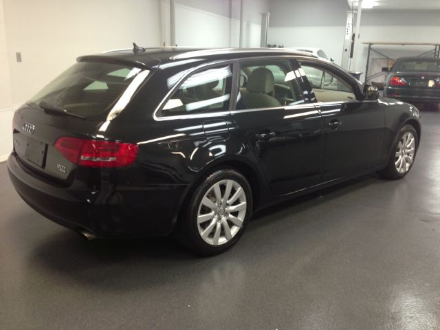 2009 Audi A4 GT WITH Leather And Sunroof